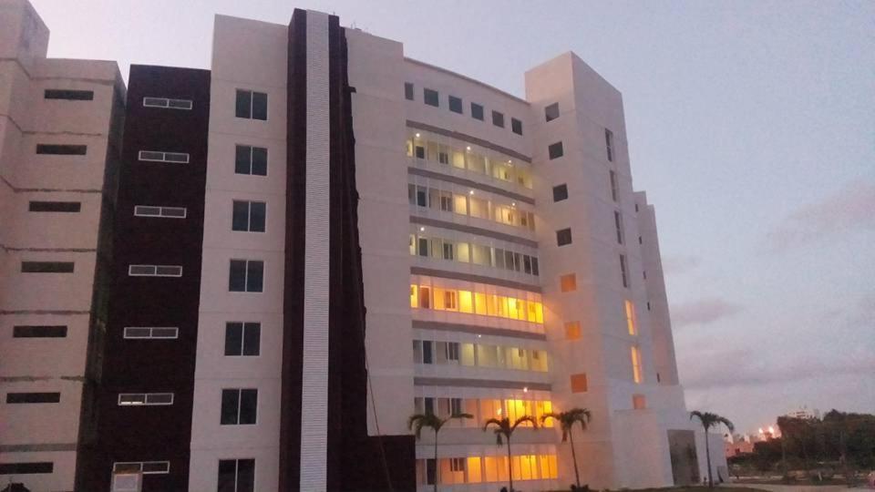 Departamento En Cancun Con 7 Albercas Tipo Playa Y Laguna Dış mekan fotoğraf